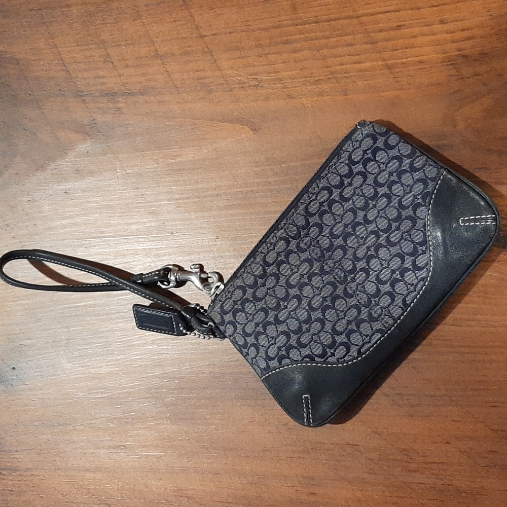 Authentic Coach Wristlet